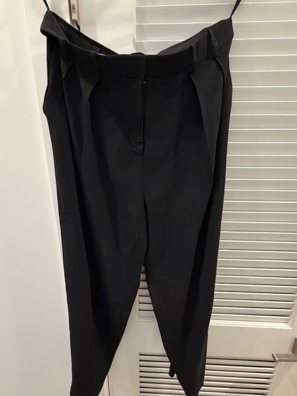 The Row Black Dress Pants Pleated Size 6